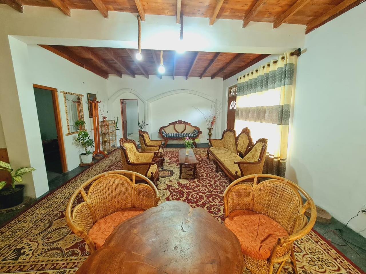 נוארה אליה Sasru Holiday Home מראה חיצוני תמונה